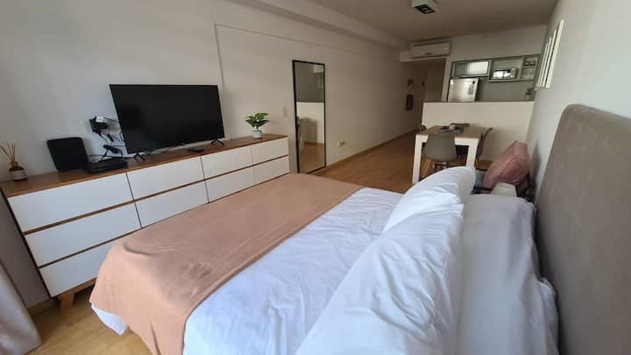 Premium In Excellent Location Iii *